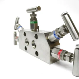 Controlador C305131124-0000 EMERSON
